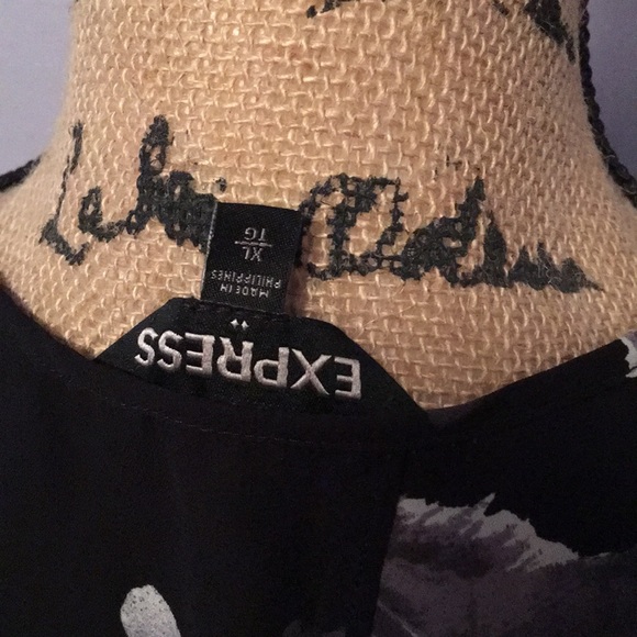 Express Top - Picture 4 of 4